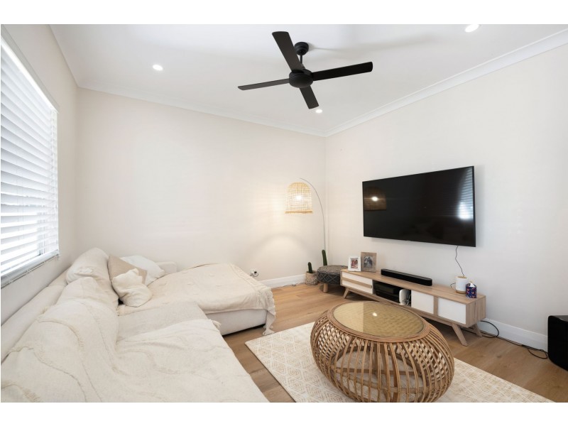 13 Merleview Street, Belmont NSW 2280