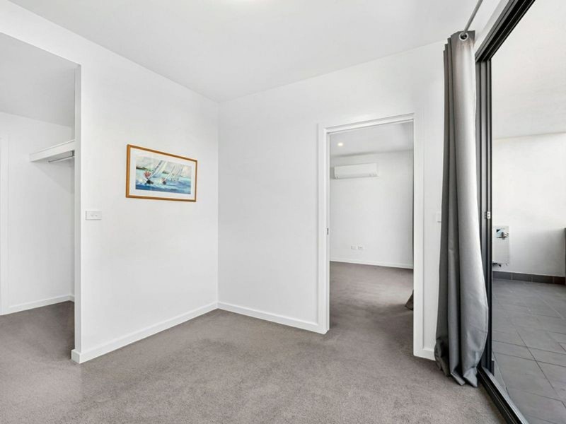 E218/11 Ernest Street, Belmont NSW 2280