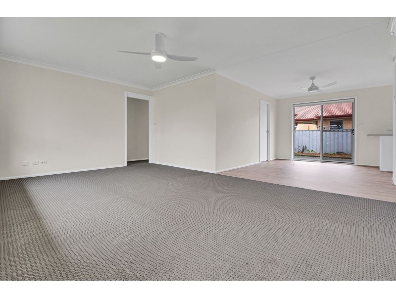 12 Seaview Close, Eleebana NSW 2282