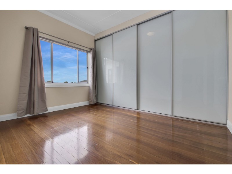 14 Evans Street, Belmont NSW 2280