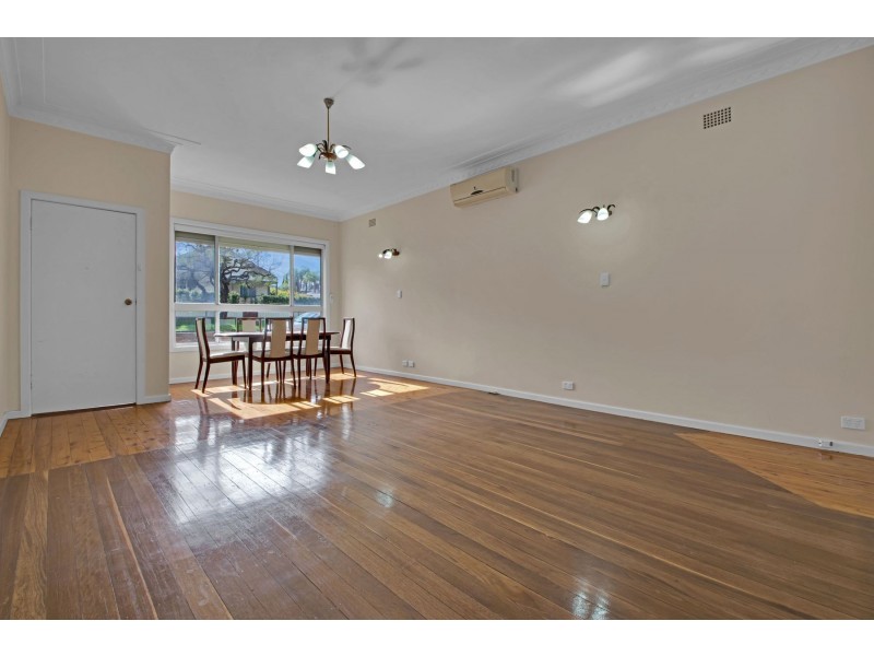 14 Evans Street, Belmont NSW 2280