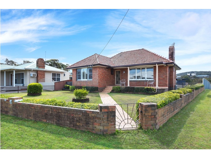 43 Crown Street, Belmont NSW 2280