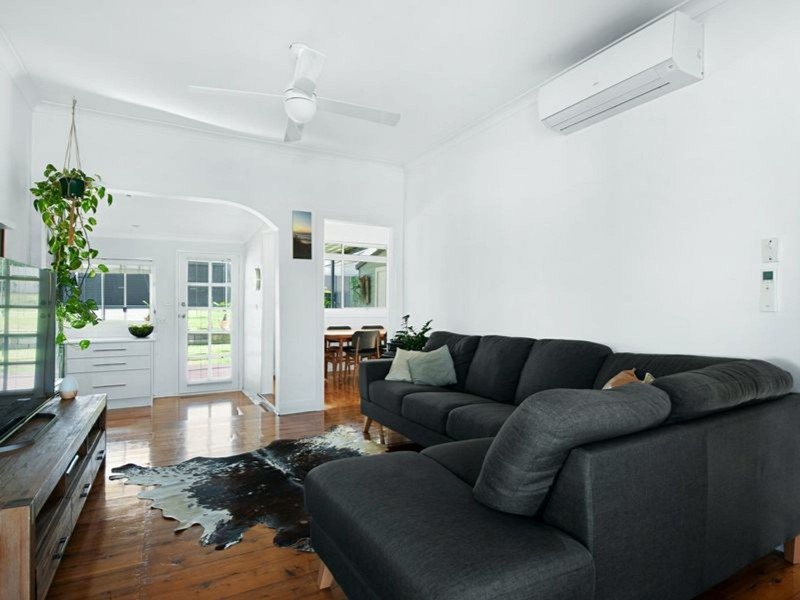 10 Deane Street, Belmont NSW 2280