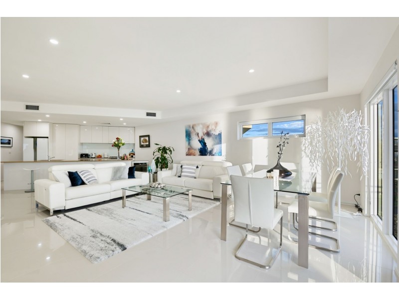 302/58 Brooks Parade, Belmont NSW 2280