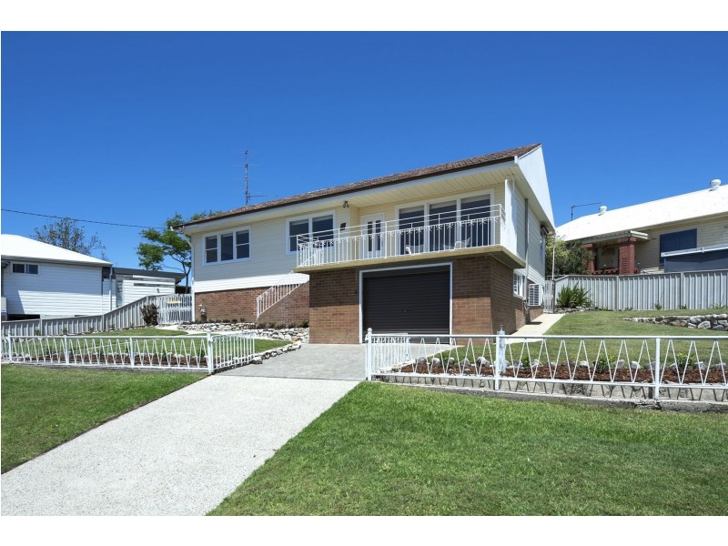 6 Crown Street, Belmont NSW 2280