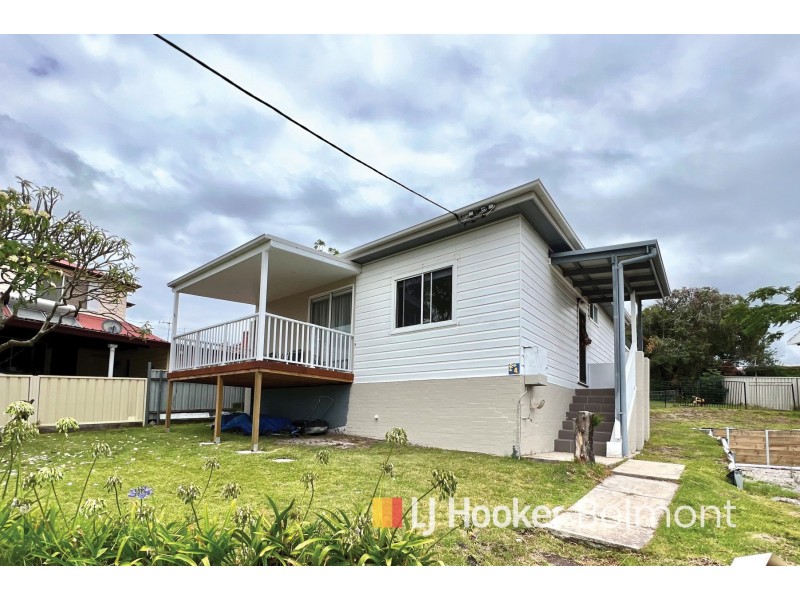 4 Crown Street, Belmont NSW 2280