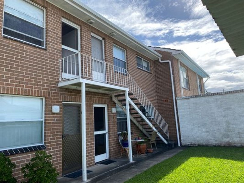 2/61 Maude Street, Belmont NSW 2280