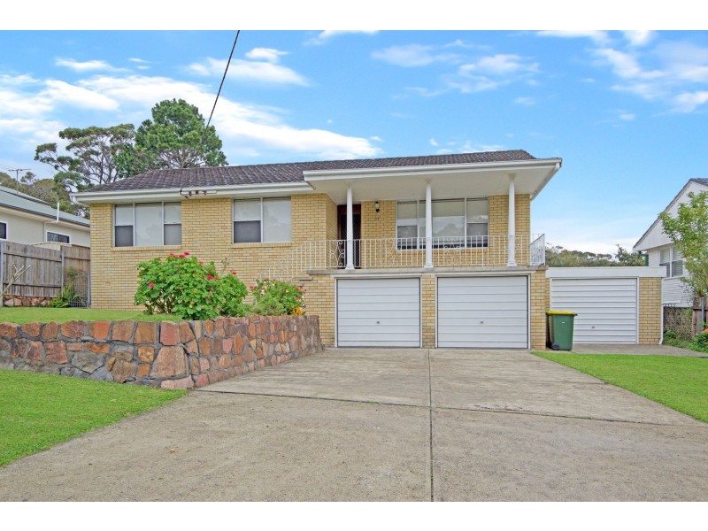 14 Lurnea Crescent, Valentine NSW 2280