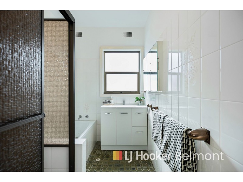 4 Daniel Street, Belmont NSW 2280