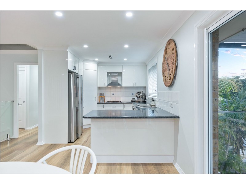 19 Halyard Way, Belmont NSW 2280