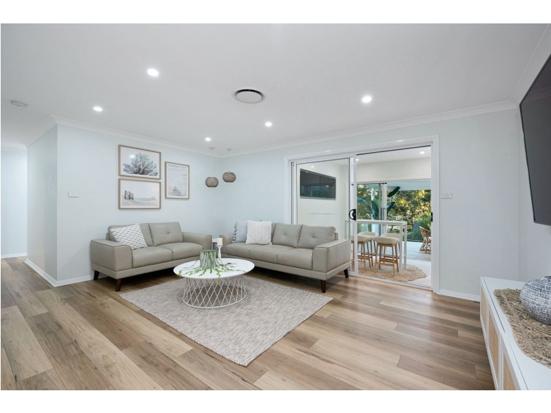 19 Halyard Way, Belmont NSW 2280