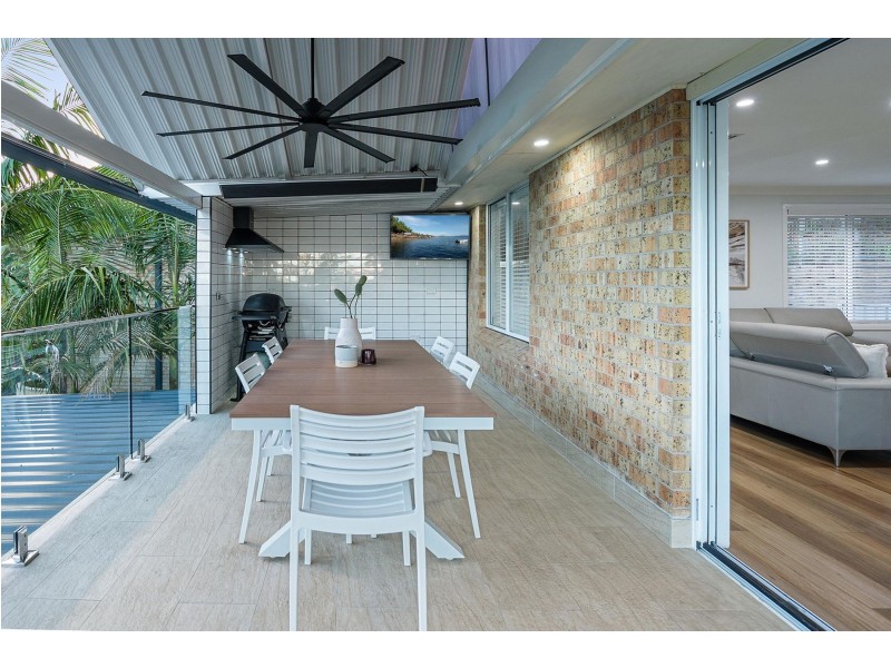 19 Halyard Way, Belmont NSW 2280