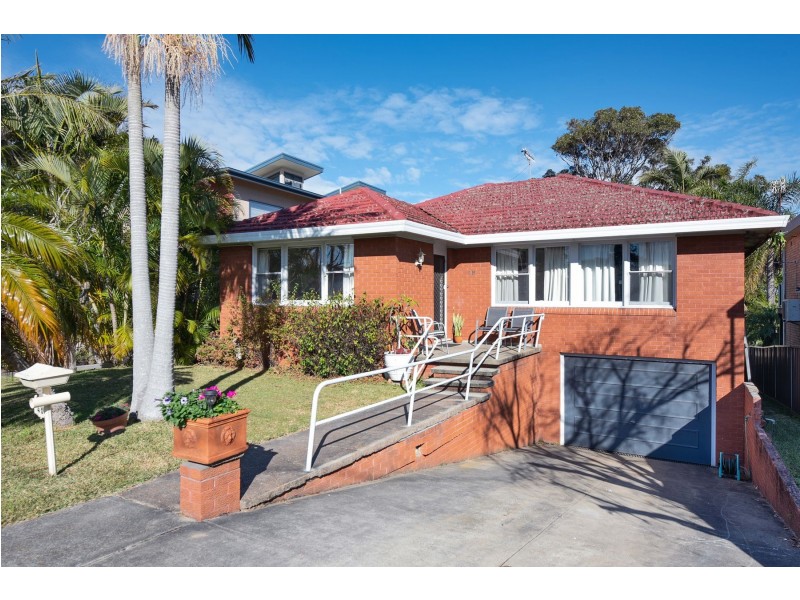 48 Crown Street, Belmont NSW 2280