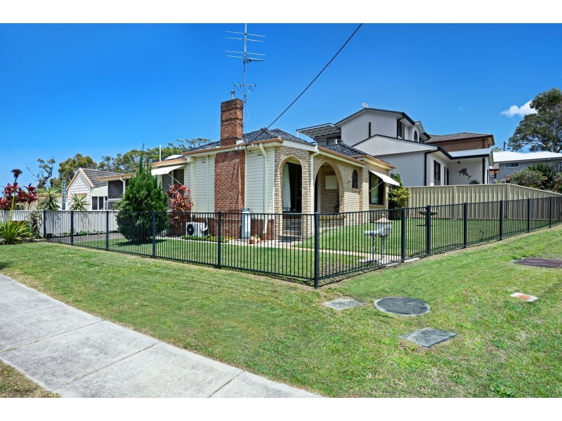 174 Wommara Avenue, Belmont North NSW 2280