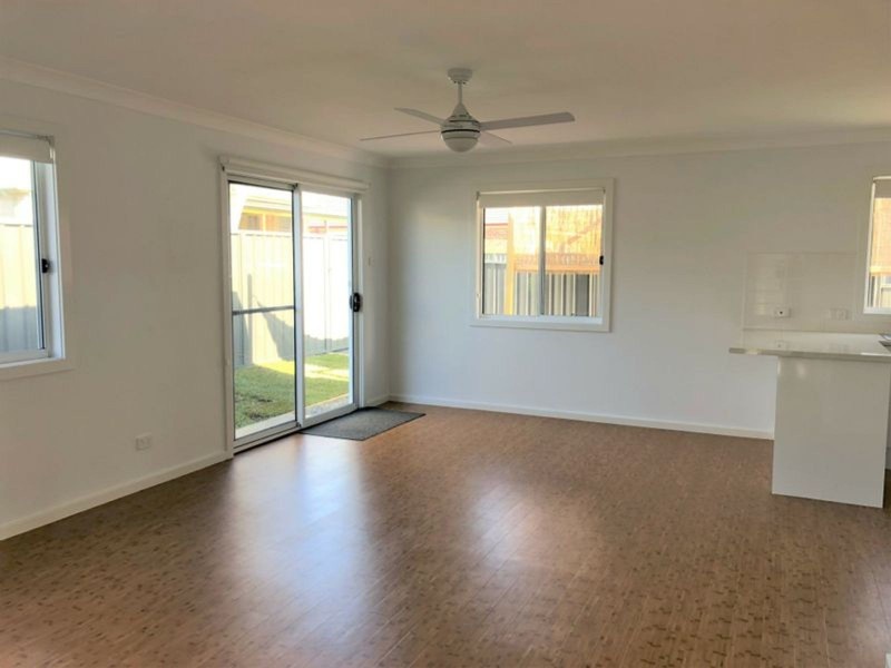 35A Deane Street, Belmont NSW 2280