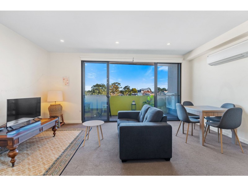 300/571 Pacific Highway, Belmont NSW 2280