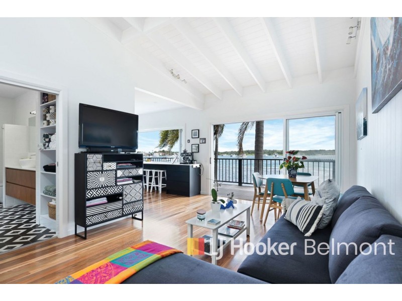 150 Marks Point Road, Marks Point NSW 2280