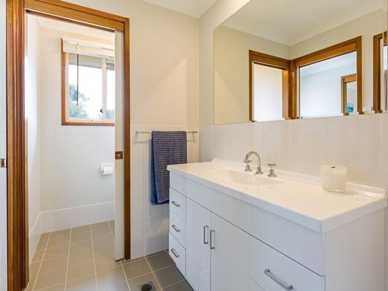 29 Nioka Place, Swansea NSW 2281