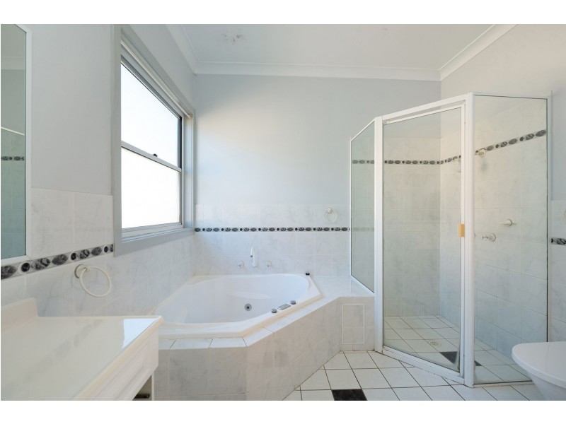 1 Alley Street, Speers Point NSW 2284