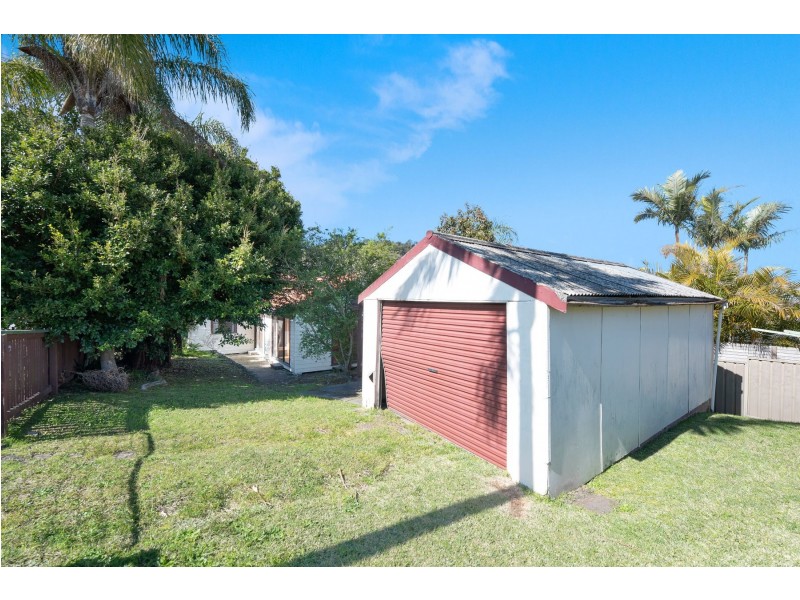 1 Alley Street, Speers Point NSW 2284