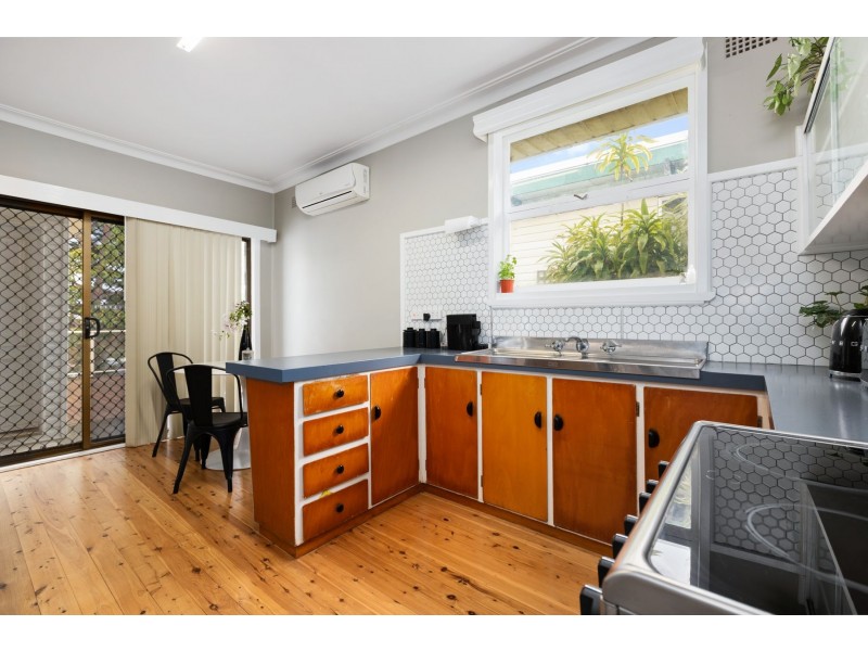 35 Warrior Street, Belmont North NSW 2280