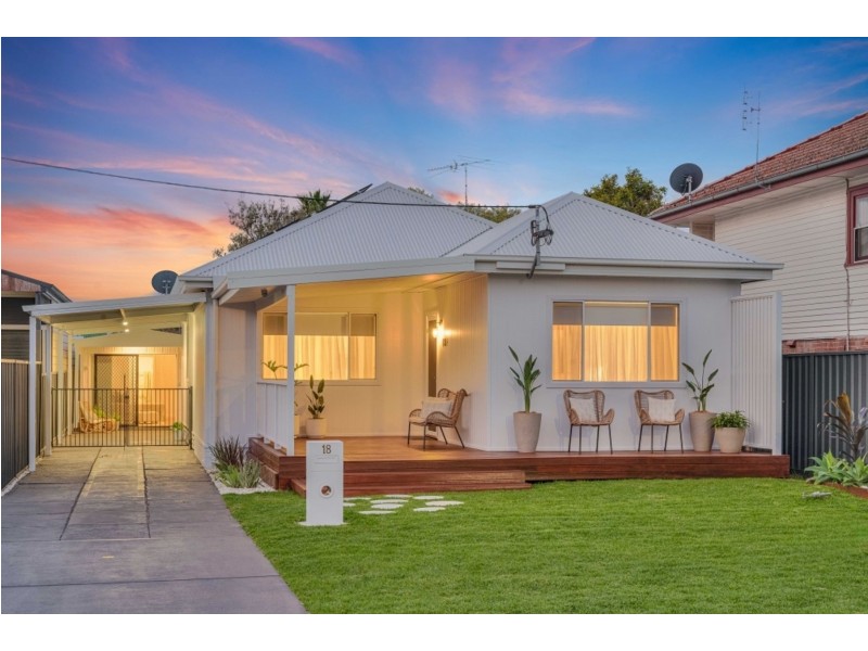 18 Beach Street, Belmont South NSW 2280