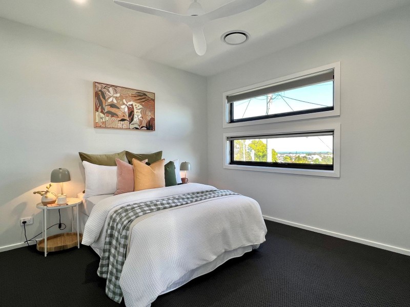 10 Vista Parade, Belmont NSW 2280