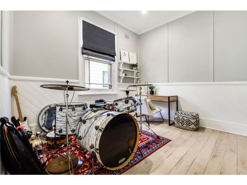 35 Lachlan Road, Cardiff NSW 2285