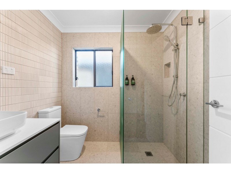 103 Marks Point Road, Marks Point NSW 2280