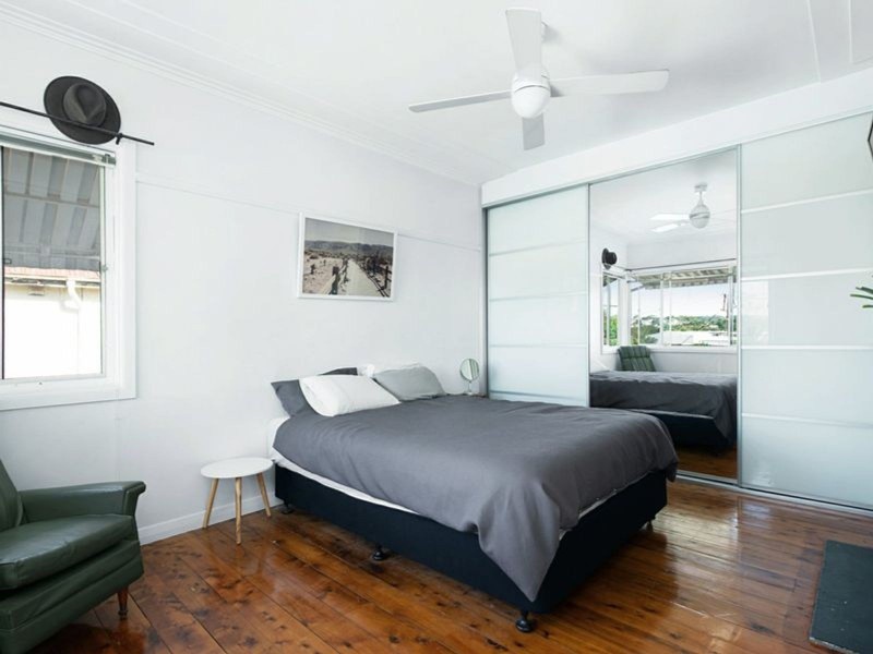 10 Deane Street, Belmont NSW 2280