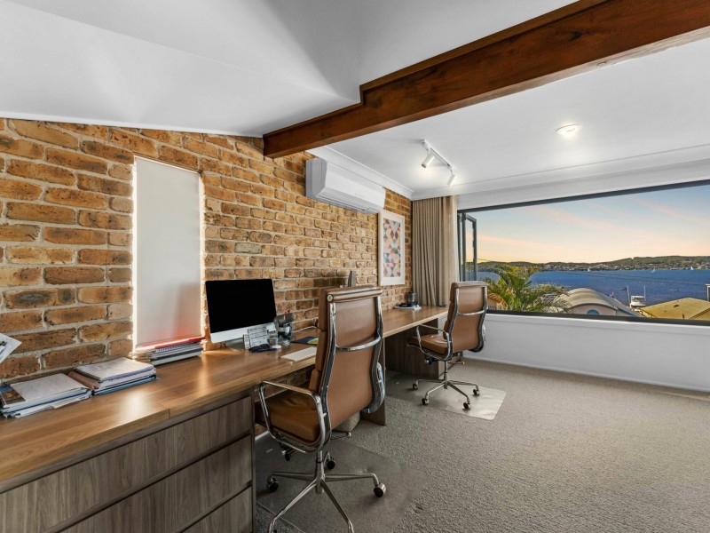 103 Marks Point Road, Marks Point NSW 2280