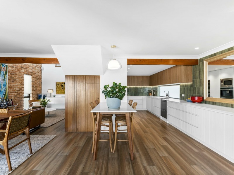 103 Marks Point Road, Marks Point NSW 2280
