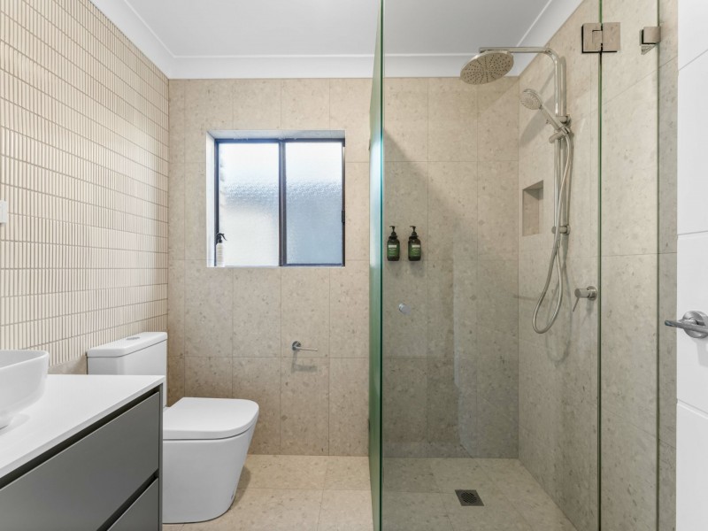 103 Marks Point Road, Marks Point NSW 2280