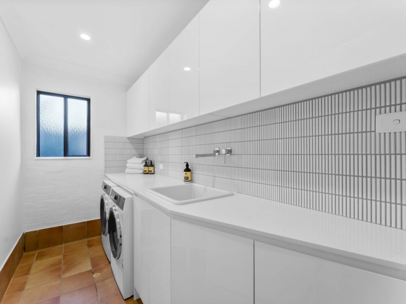 103 Marks Point Road, Marks Point NSW 2280