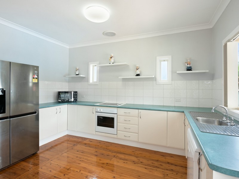 732 Pacific Highway, Belmont South NSW 2280