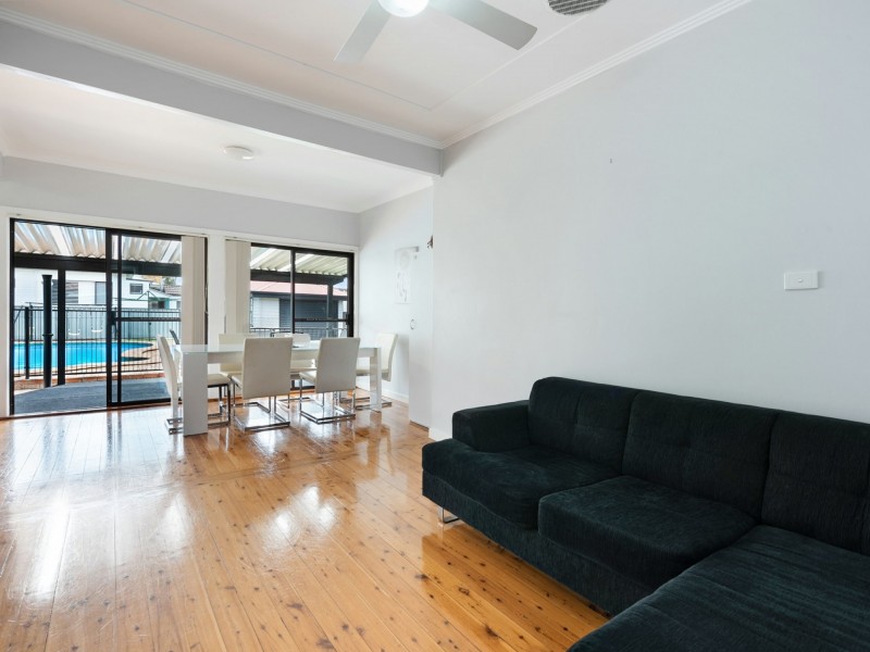 732 Pacific Highway, Belmont South NSW 2280