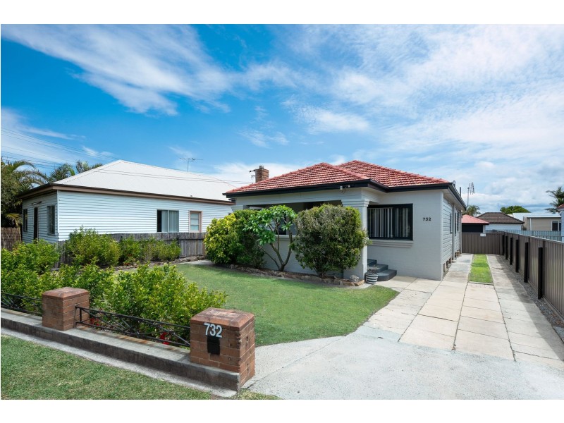 732 Pacific Highway, Belmont South NSW 2280