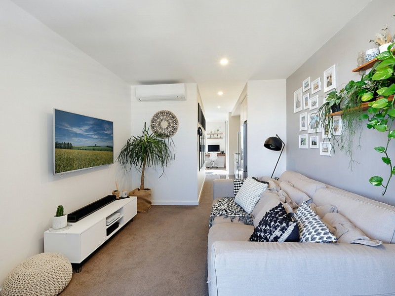 214/571 Pacific Highway, Belmont NSW 2280