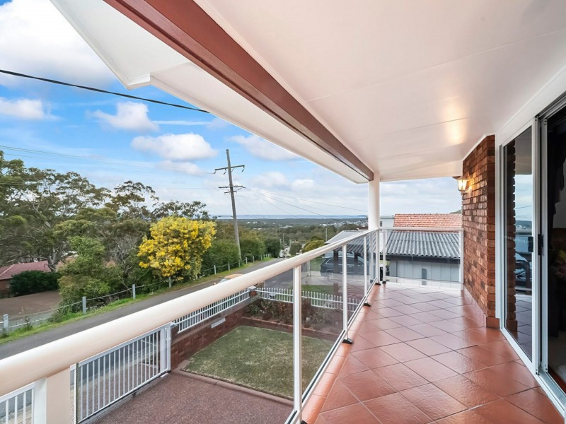 122 Floraville Road, Floraville NSW 2280