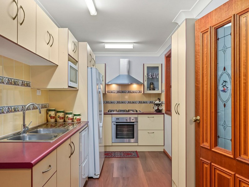 122 Floraville Road, Floraville NSW 2280