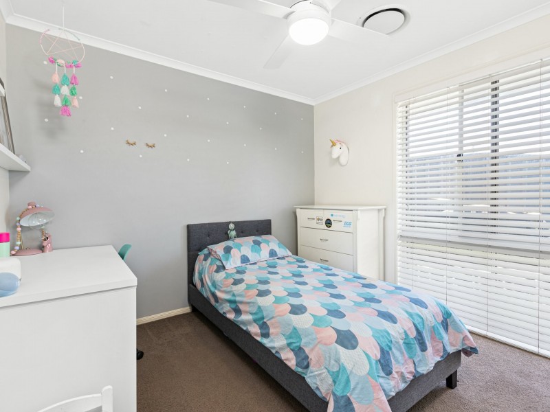 1 York Crescent, Belmont North NSW 2280