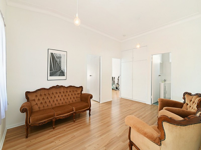 28 McDonald Crescent, Charlestown NSW 2290