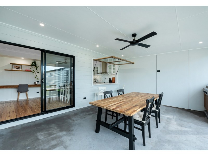 13 Maude st, Belmont NSW 2280