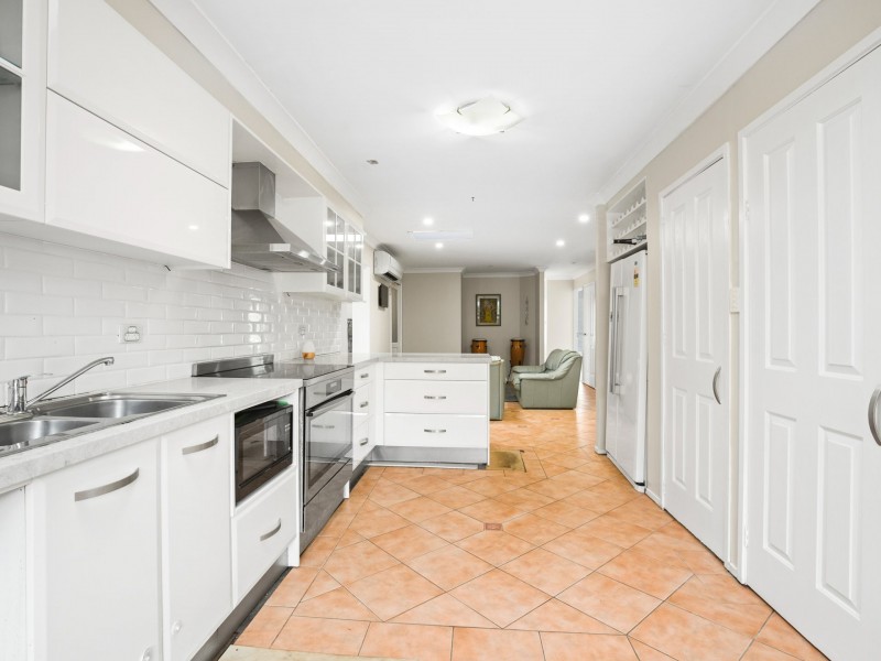 8 Jewells Parade, Jewells NSW 2280