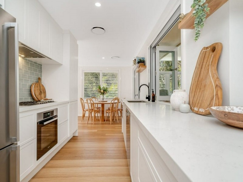 31 Seafarer Close, Belmont NSW 2280
