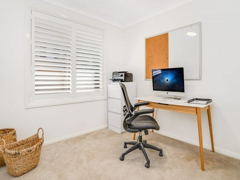 31 Seafarer Close, Belmont NSW 2280