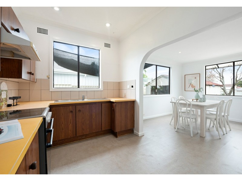 50 Deane Street, Belmont NSW 2280