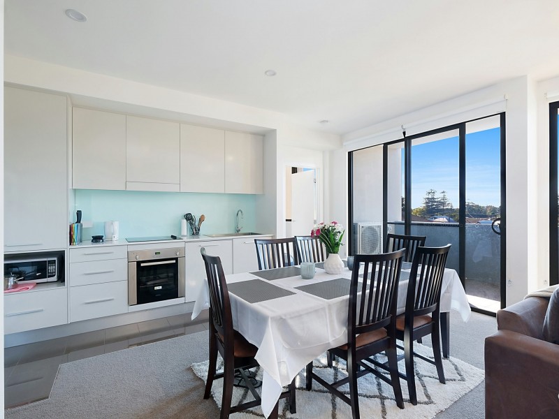 216/11 Ernest Street, Belmont NSW 2280