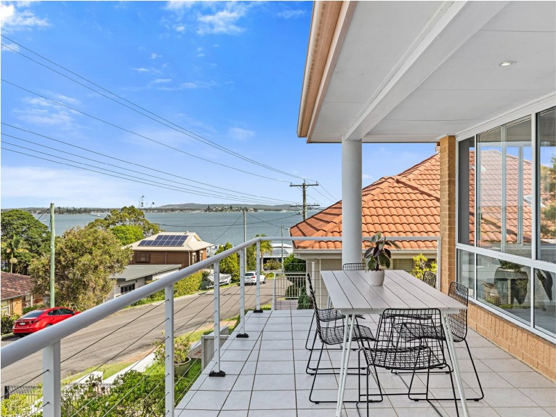 11 Daniel Street, Belmont NSW 2280