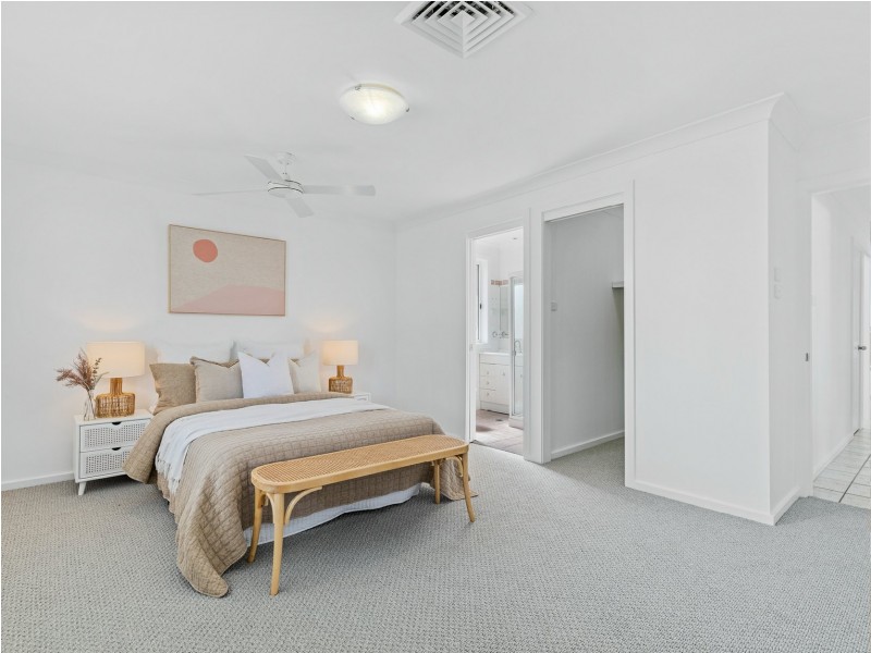 11 Daniel Street, Belmont NSW 2280